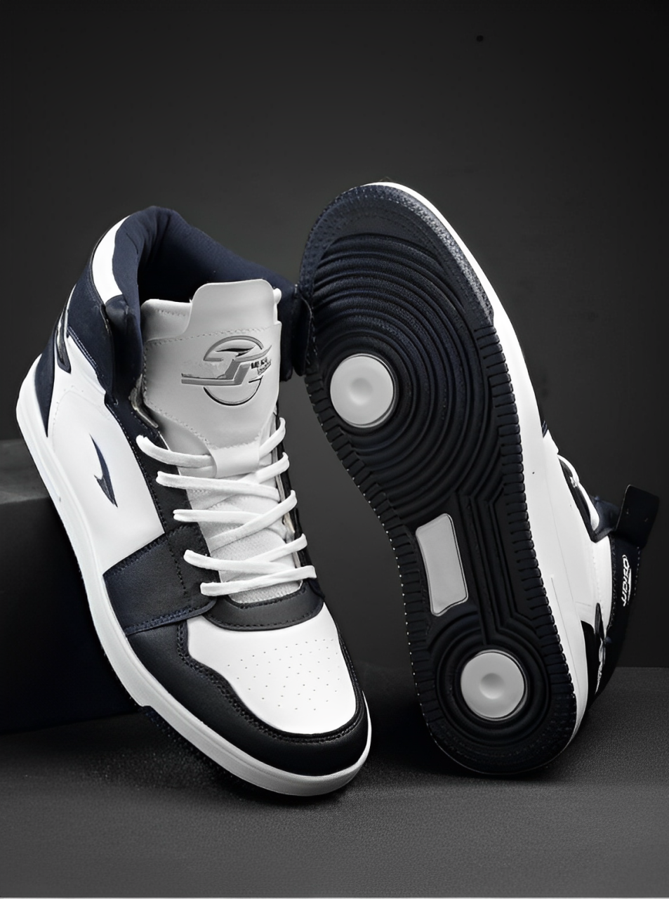 MeltedSmile Carnival-15 Unisex Sneaker Shoe